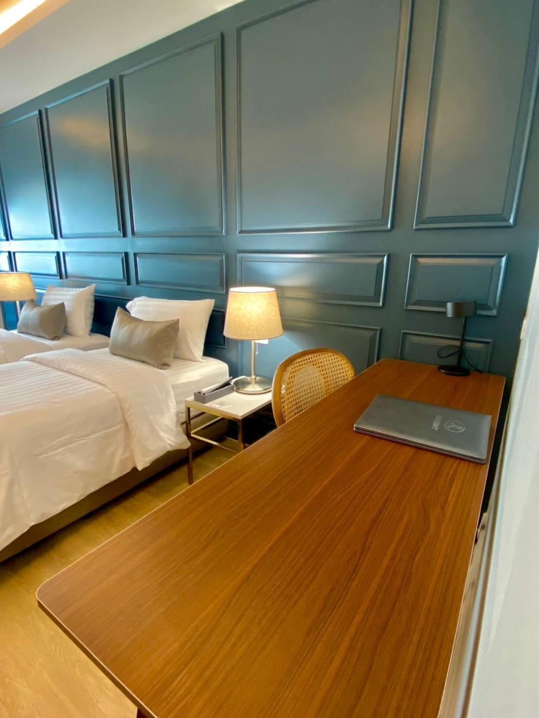 Regent Ramkhamhaeng 22 Hotel Банкок Екстериор снимка